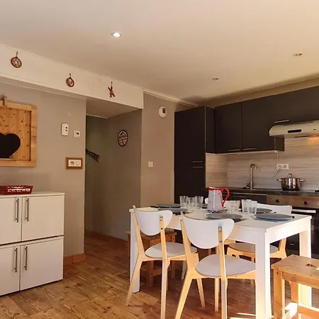 Apartment Coop By Interhome Les Deux Alpes